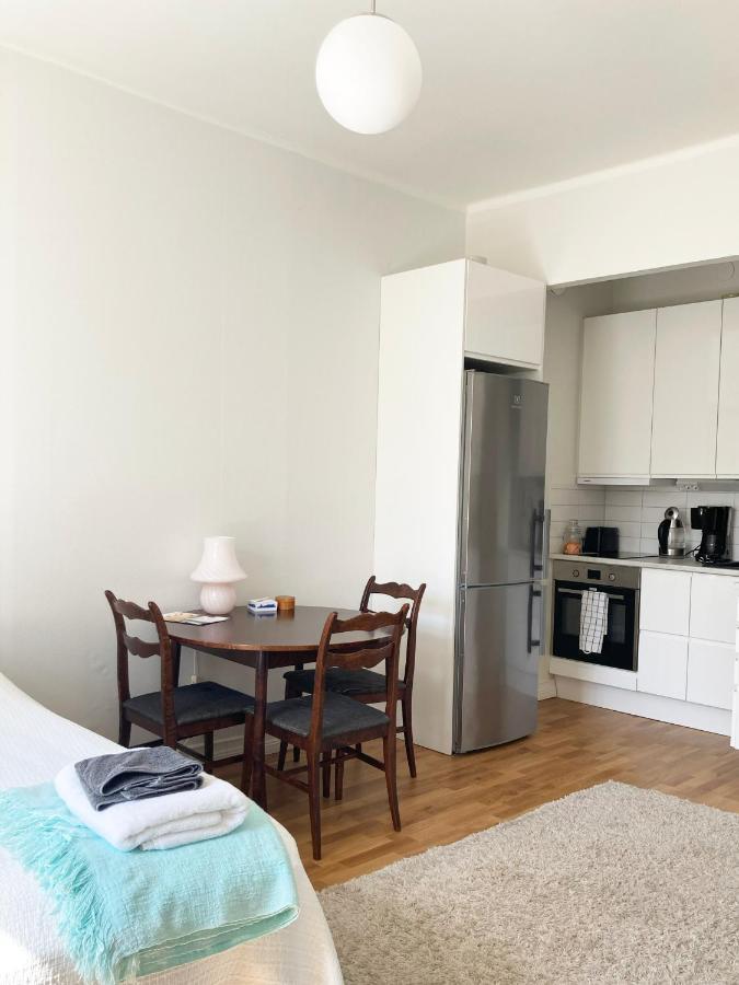 Bright One-Room Studio In The Heart Of Kallio Хелзинки Екстериор снимка